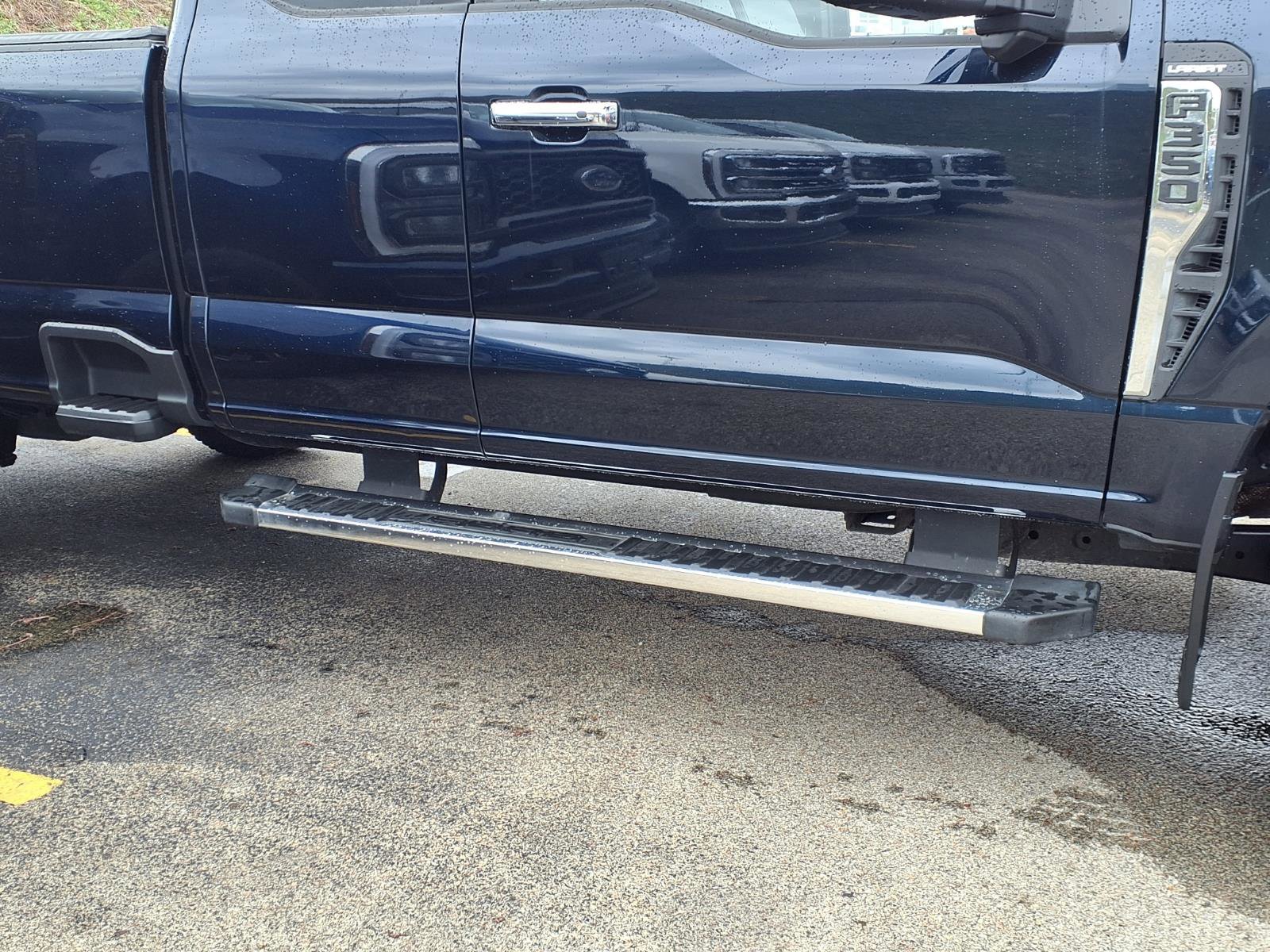 Certified 2023 Ford F350 Lariat w/ Tow Technology Package image 7