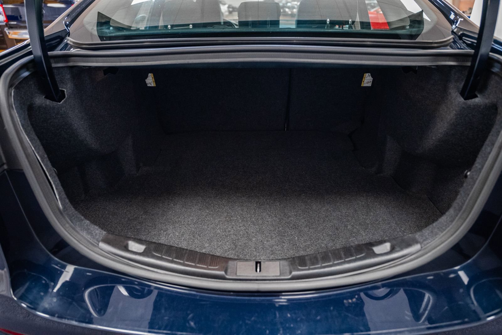 Certified 2020 Ford Fusion SE FWD image 9