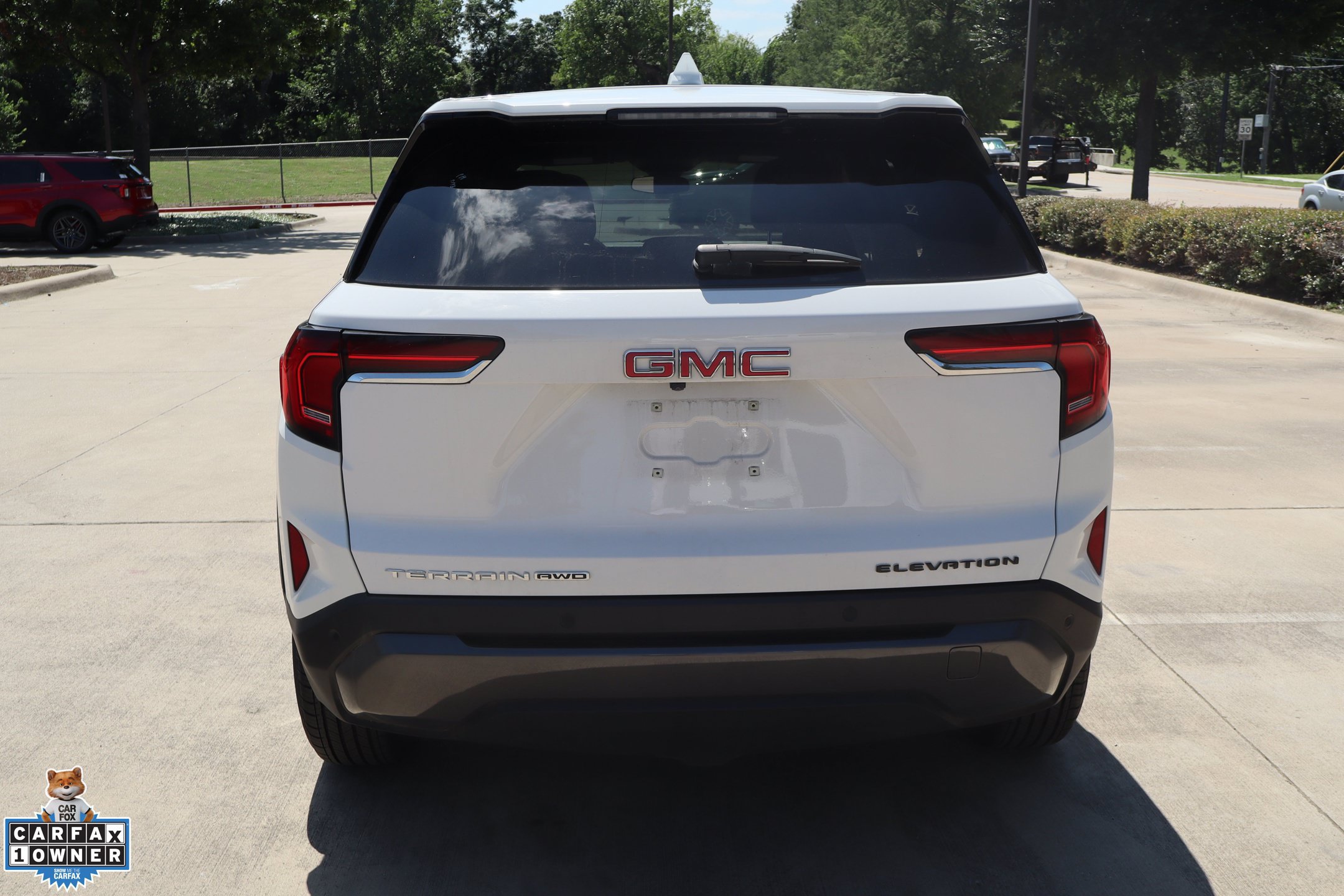 Used 2026 GMC Terrain Elevation AWD/4WD image 4