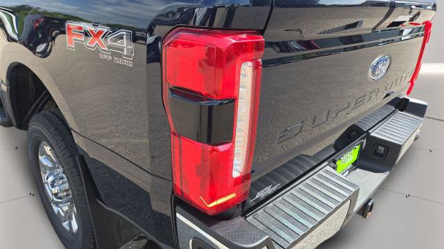 Certified 2023 Ford F350 Lariat w/ Chrome Package AWD/4WD image 21