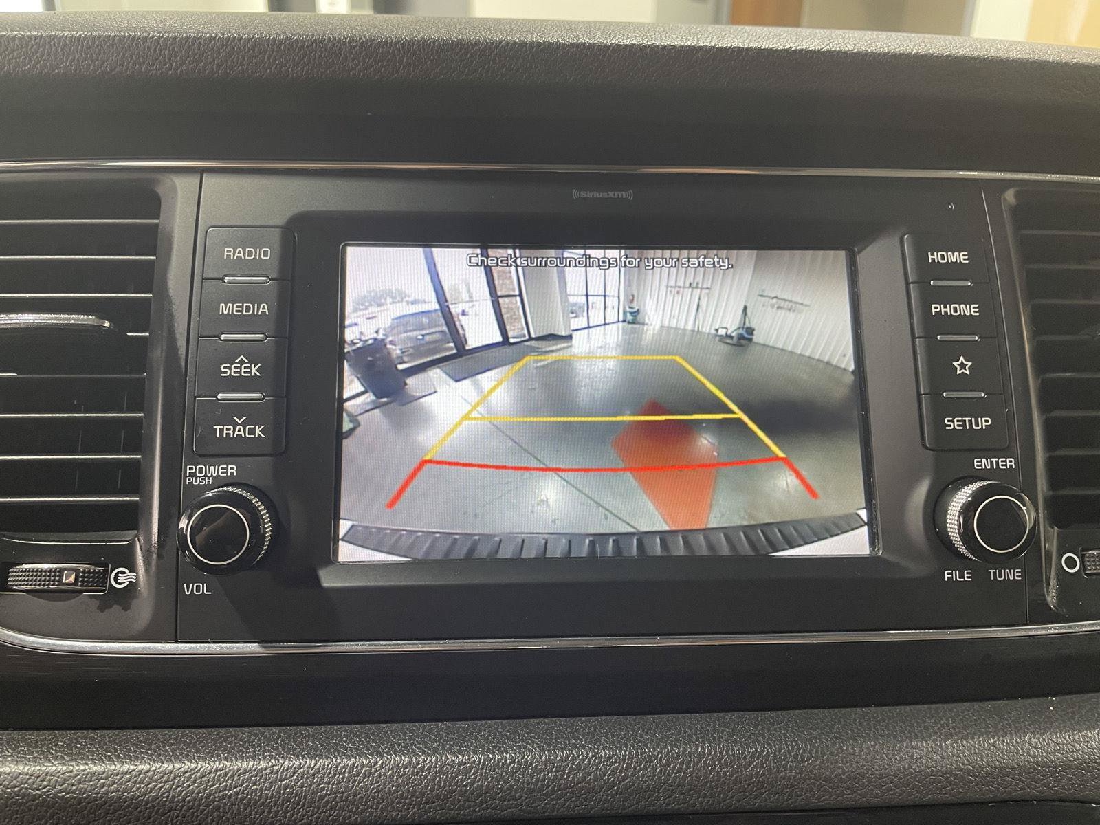Used 2019 Kia Sedona EX FWD image 32