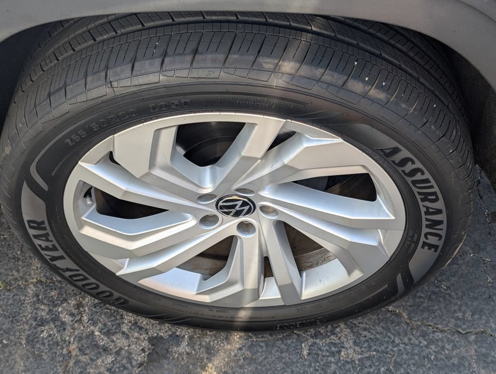 Used 2020 Volkswagen Atlas Cross Sport SEL AWD/4WD image 10