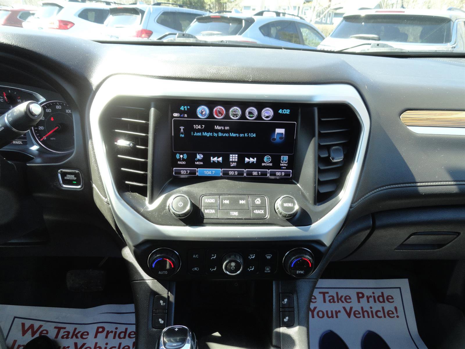 Used 2019 GMC Acadia SLE w/ Driver Alert Package I image 15