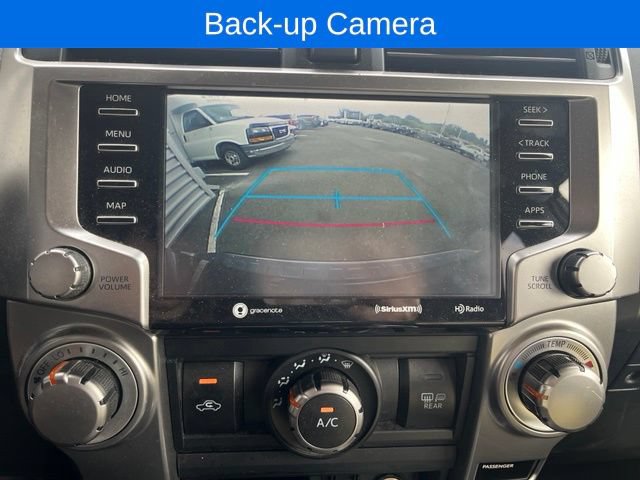 Used 2022 Toyota 4Runner SR5 Premium w/ Moonroof Package AWD/4WD image 17