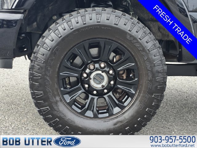 Certified 2022 Ford F250 Lariat w/ Tremor Off-Road Package AWD/4WD image 10