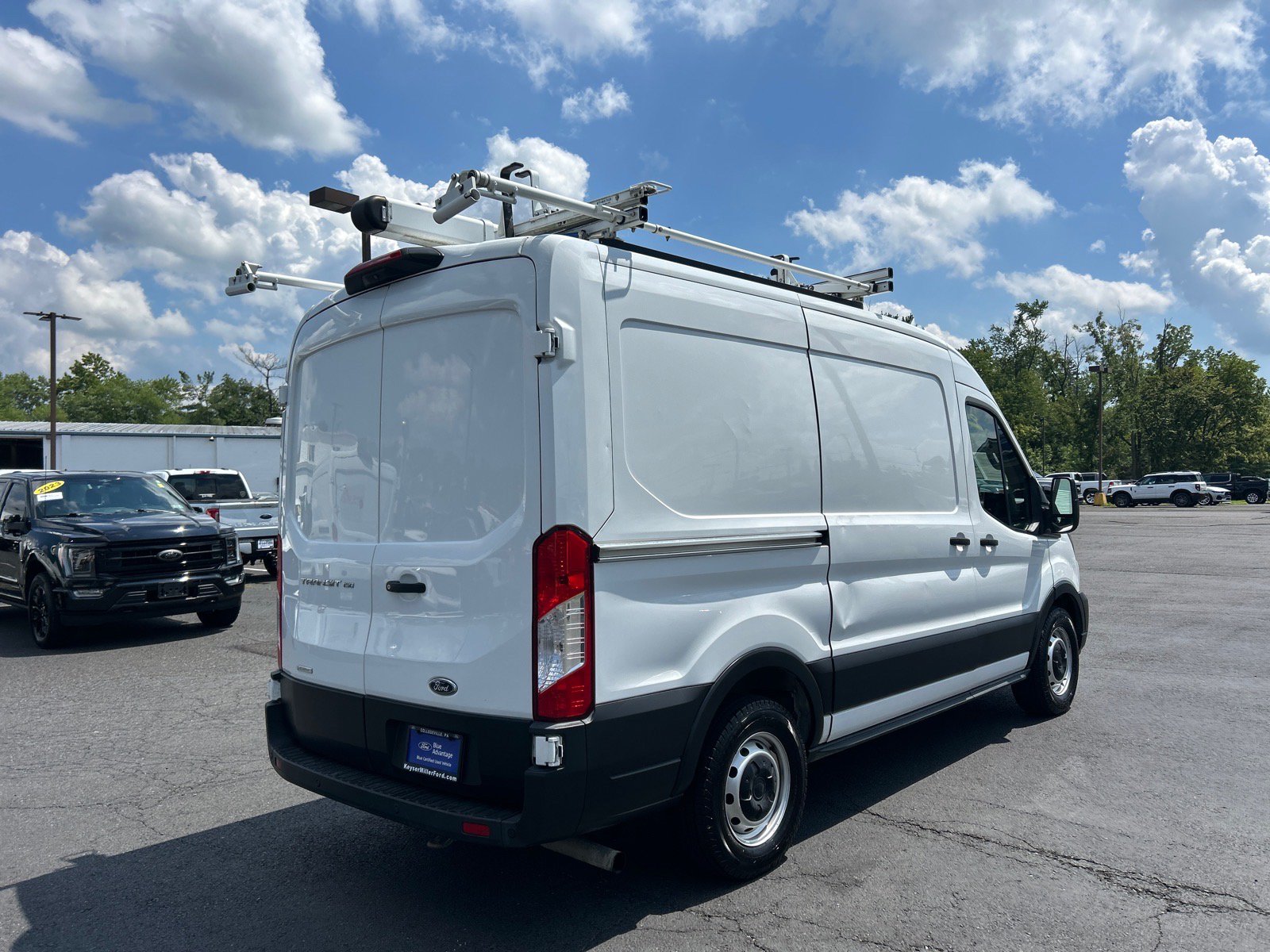 Certified 2020 Ford Transit 150 Medium Roof RWD image 12