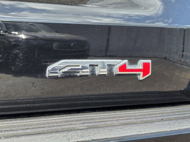 Used 2023 GMC Yukon AT4 w/ Technology Package AWD/4WD image 36