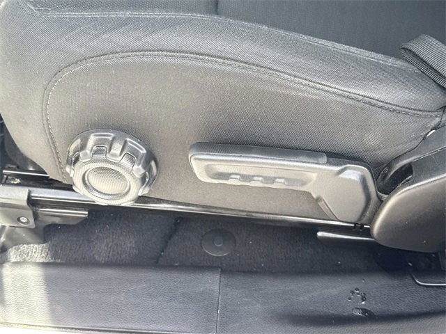 Used 2019 Jeep Wrangler Sport image 33