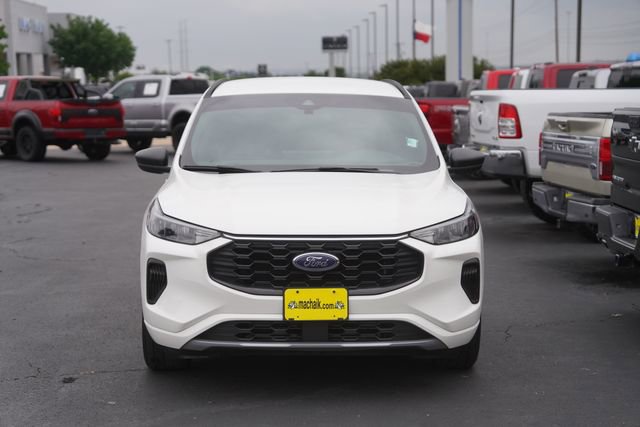Certified 2023 Ford Escape ST-Line w/ Tech Pack #1 FWD image 3