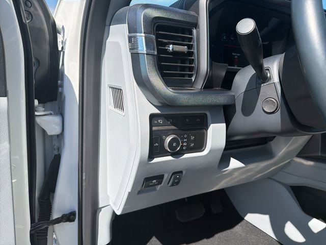 Certified 2024 Ford F350 Limited w/ FX4 Off-Road Package AWD/4WD image 16