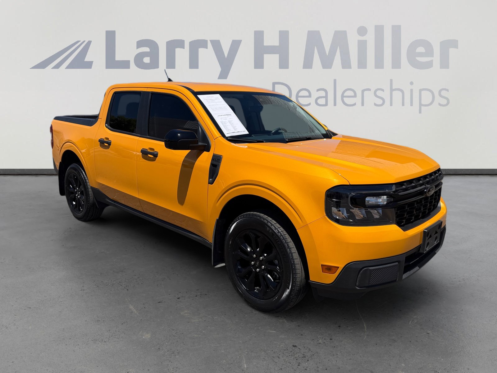 Certified 2023 Ford Maverick XLT w/ Black Appearance Package FWD image 7