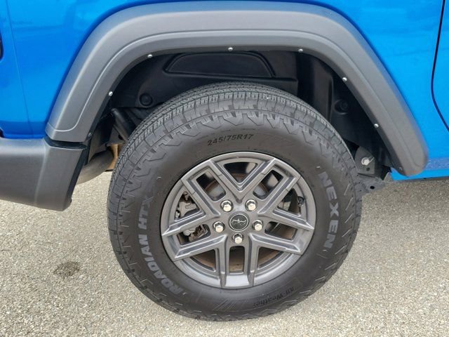 Used 2024 Jeep Wrangler Sport AWD/4WD image 8