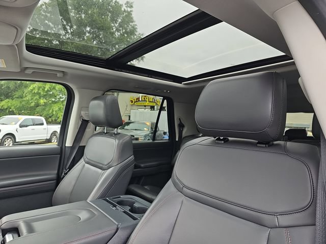 Certified 2025 Ford Expedition Max Active RWD image 19