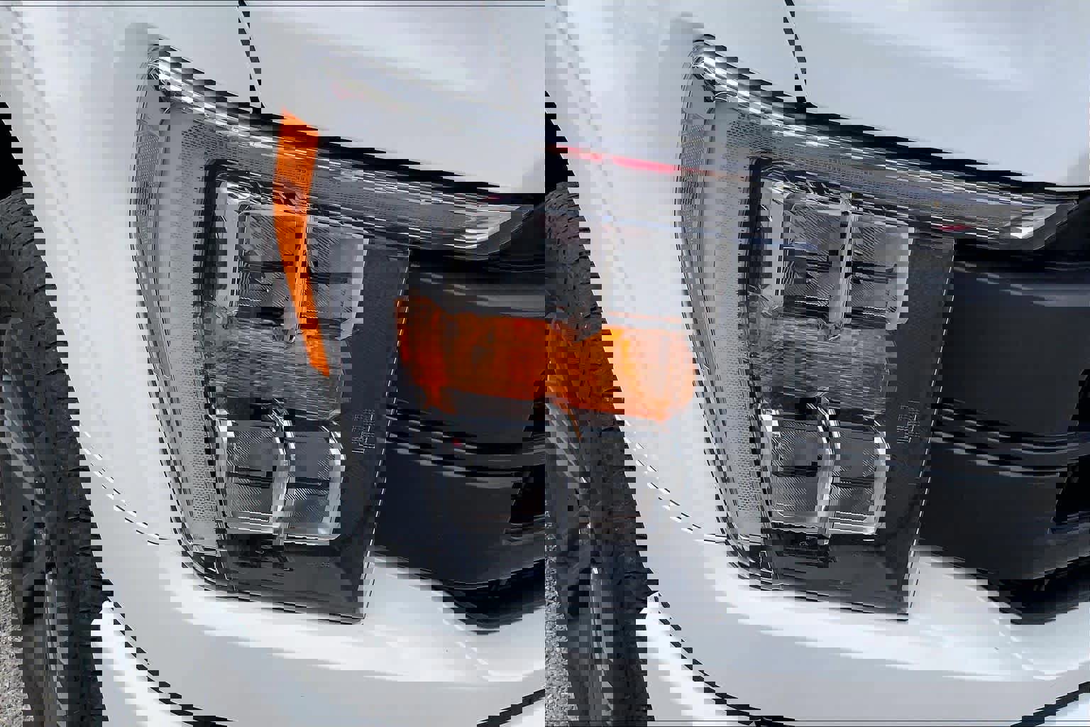 Certified 2023 Ford F150 Lariat image 27