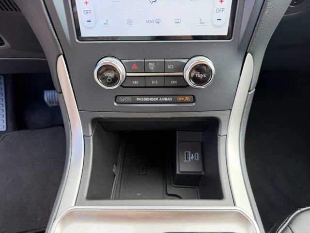 Certified 2023 Ford Edge SEL w/ Convenience Package AWD/4WD image 17