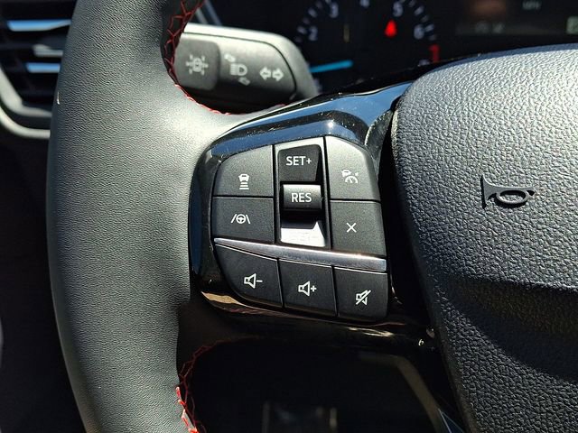 Certified 2022 Ford Escape SEL w/ SEL Stealth AWD Package image 21