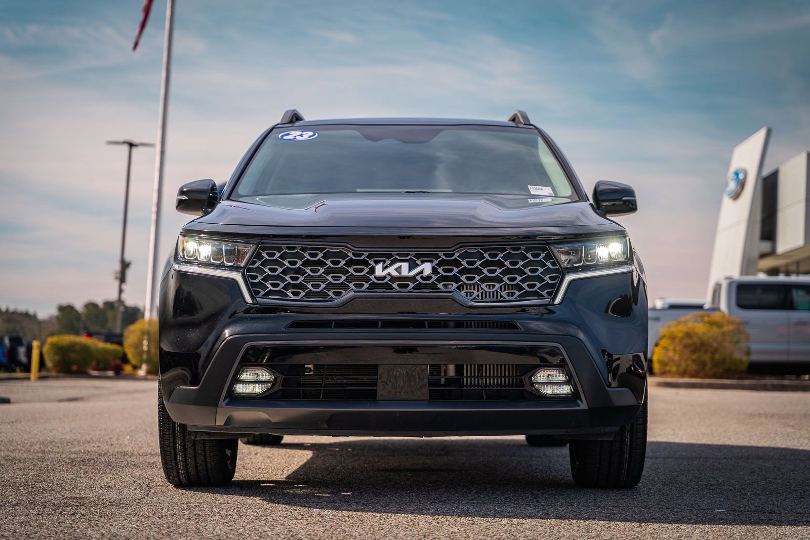 Used 2023 Kia Sorento X-Line EX image 8