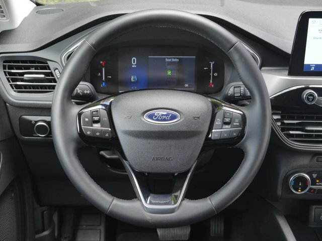 Certified 2025 Ford Escape Active AWD/4WD image 6