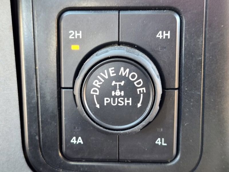 Certified 2022 Ford F150 Lariat image 30