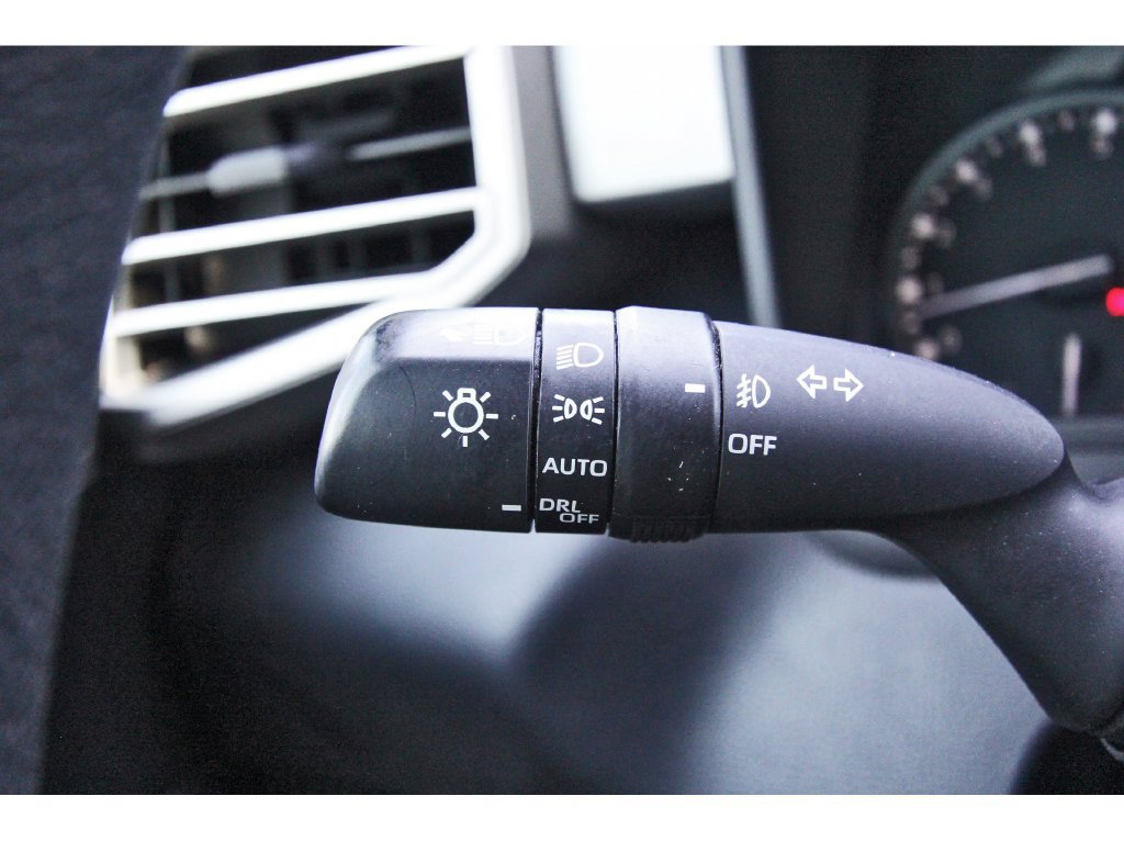 Used 2023 Toyota Tundra SR5 AWD/4WD image 17