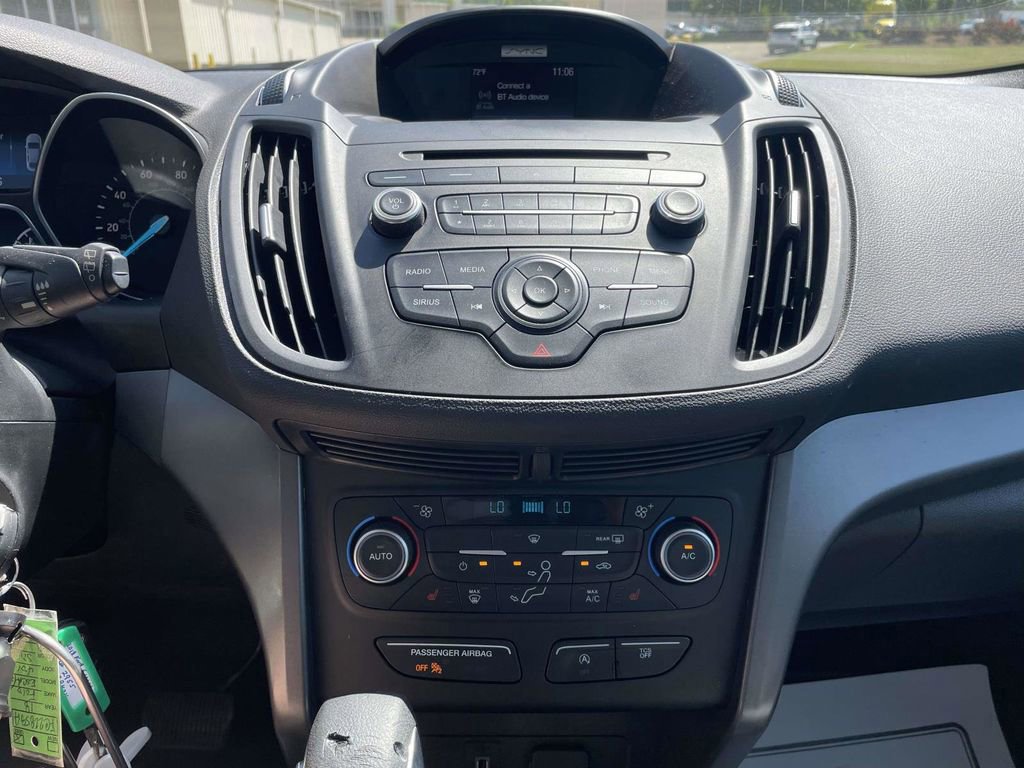 Certified 2018 Ford Escape SE image 21