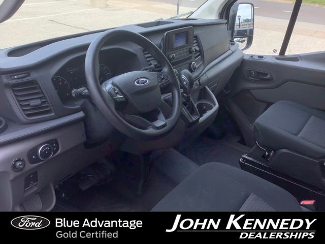 Certified 2025 Ford Transit 250 Low Roof w/ Exterior Upgrade Package RWD image 6