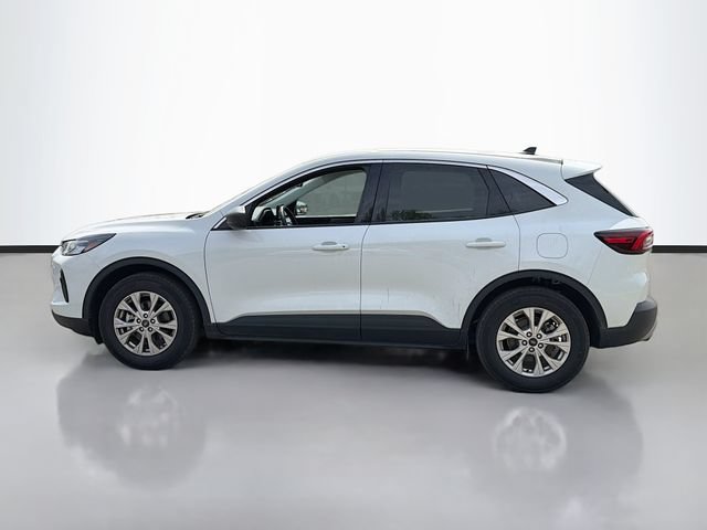 Certified 2024 Ford Escape Active FWD image 3