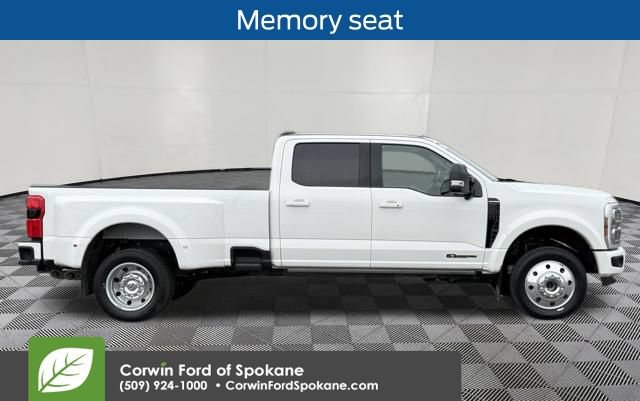 Certified 2026 Ford F450 Platinum w/ FX4 Off-Road Package AWD/4WD image 11