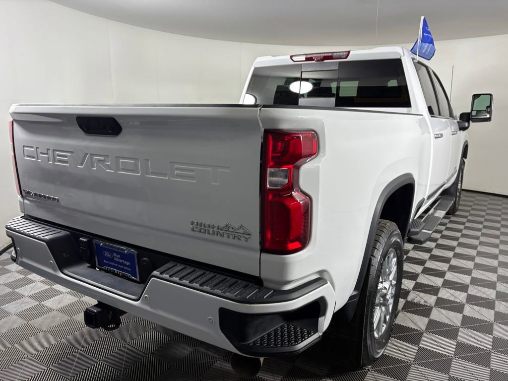 Used 2024 Chevrolet Silverado 3500 High Country image 5