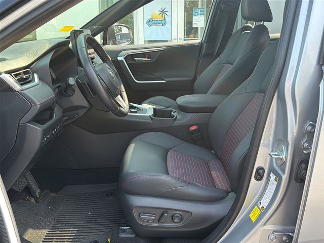 Used 2024 Toyota RAV4 XSE w/ Weather Package AWD/4WD image 21