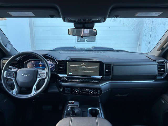 Used 2024 Chevrolet Silverado 1500 LT Trail Boss w/ Convenience Package II AWD/4WD image 10