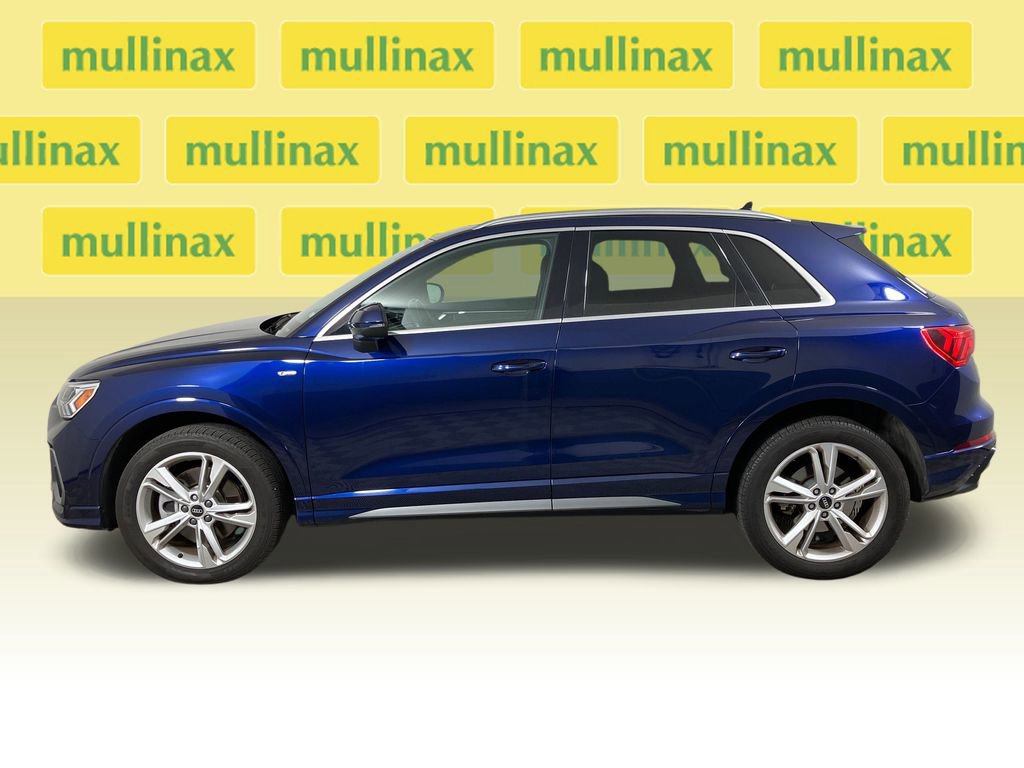 Used 2022 Audi Q3 2.0T Premium Plus image 2