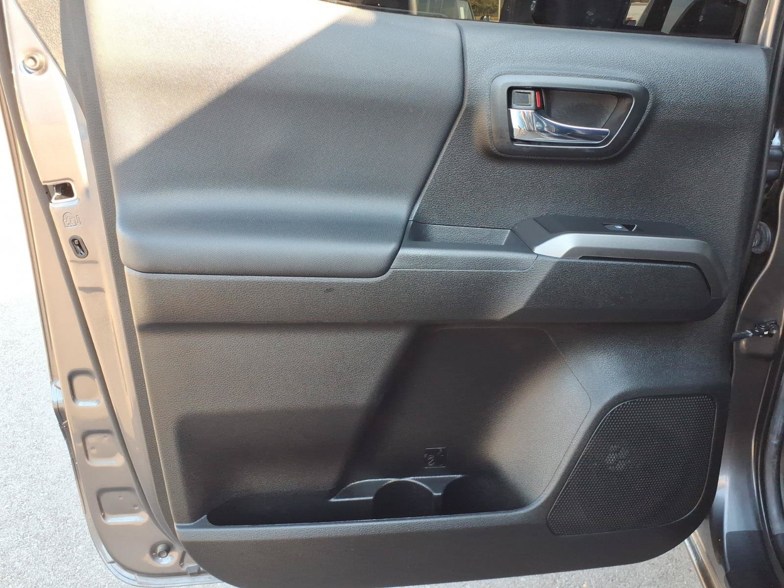 Used 2022 Toyota Tacoma TRD Pro AWD/4WD image 14