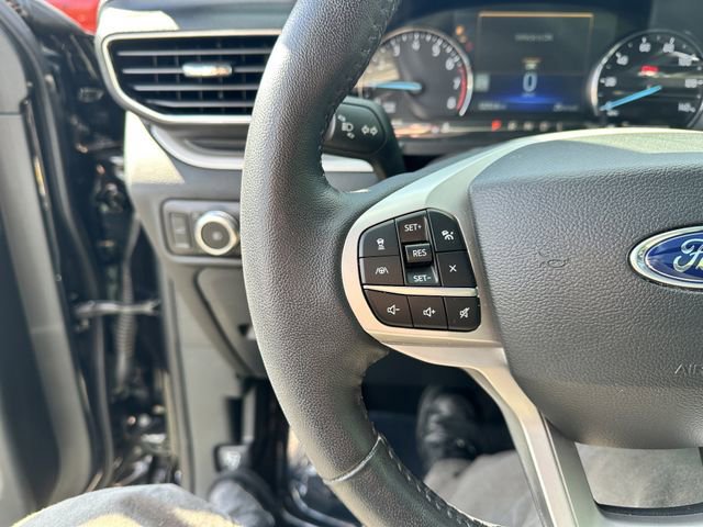 Certified 2023 Ford Explorer XLT w/ Equipment Group 202A image 29