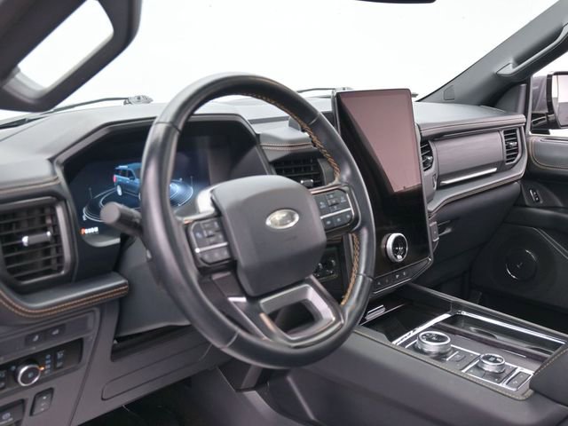 Certified 2023 Ford Expedition Platinum image 15