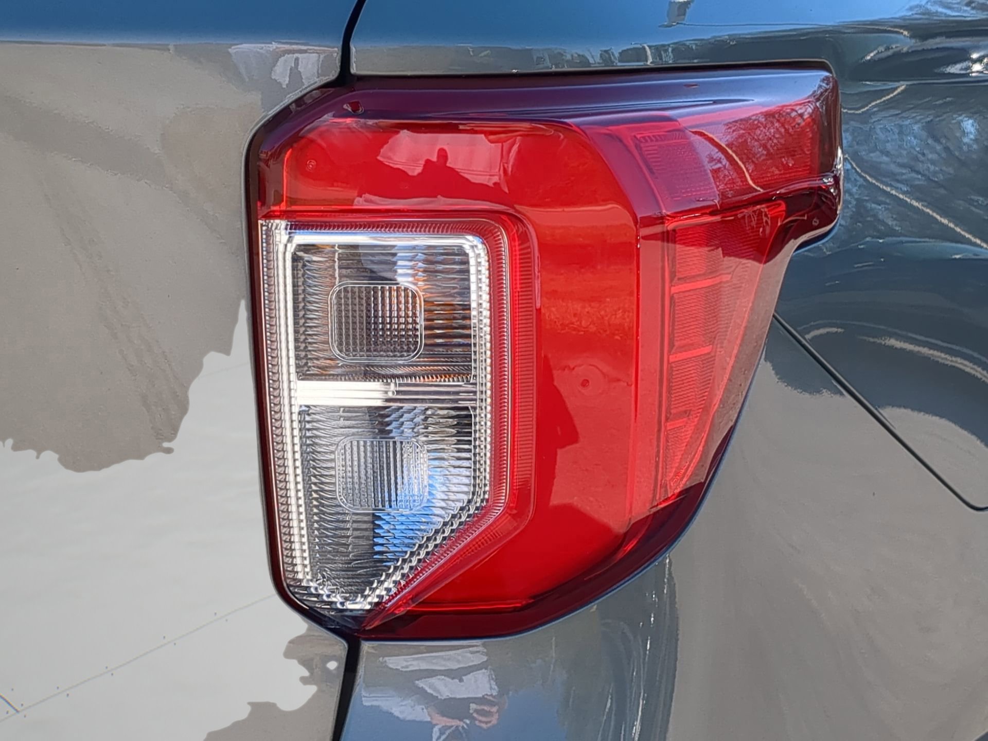 Certified 2020 Ford Explorer XLT w/ Equipment Group 202A image 37