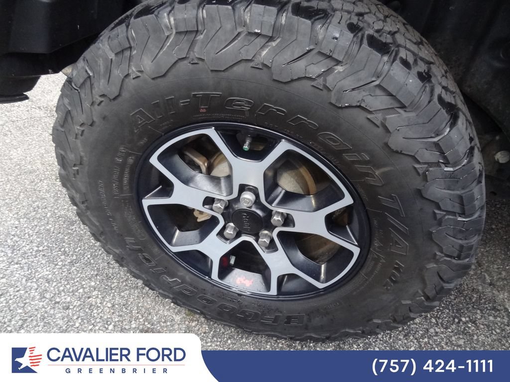 Used 2022 Jeep Wrangler Unlimited Rubicon w/ Cold Weather Group AWD/4WD image 13