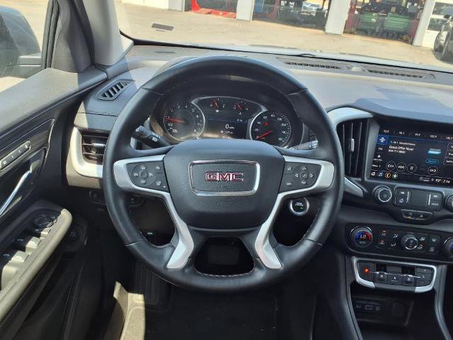 Used 2024 GMC Terrain SLT image 17