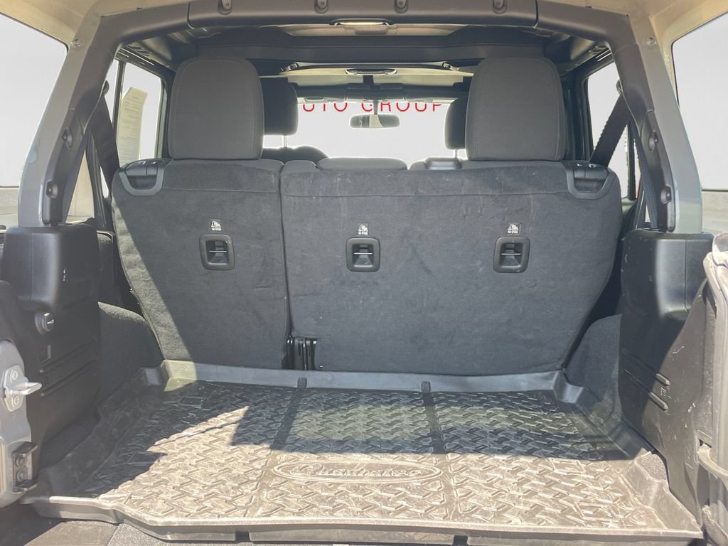 Used 2021 Jeep Wrangler Unlimited Sport AWD/4WD image 16