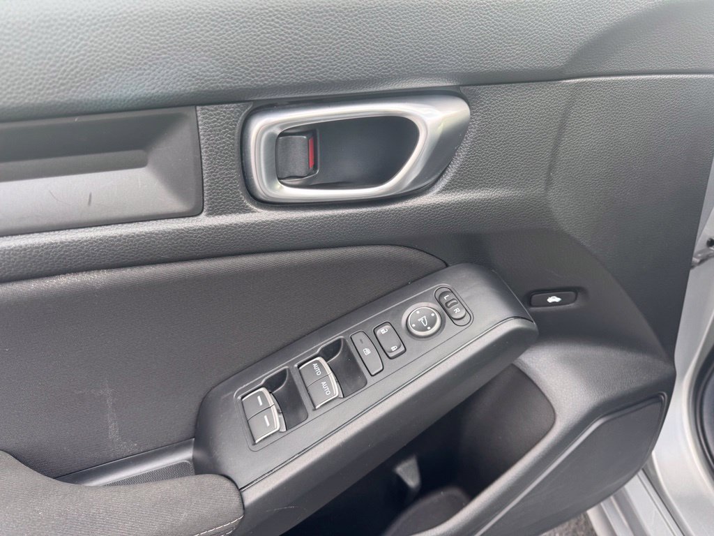 Used 2025 Honda Civic LX image 3