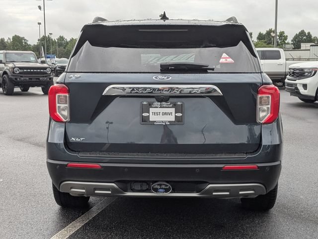 Certified 2022 Ford Explorer XLT w/ Equipment Group 202A RWD image 4