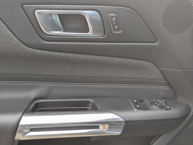 Certified 2025 Ford Mustang Coupe RWD image 10