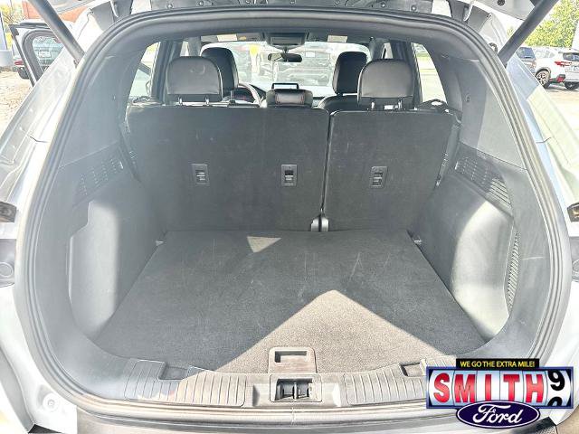 Certified 2025 Ford Escape ST-Line Select AWD/4WD image 32