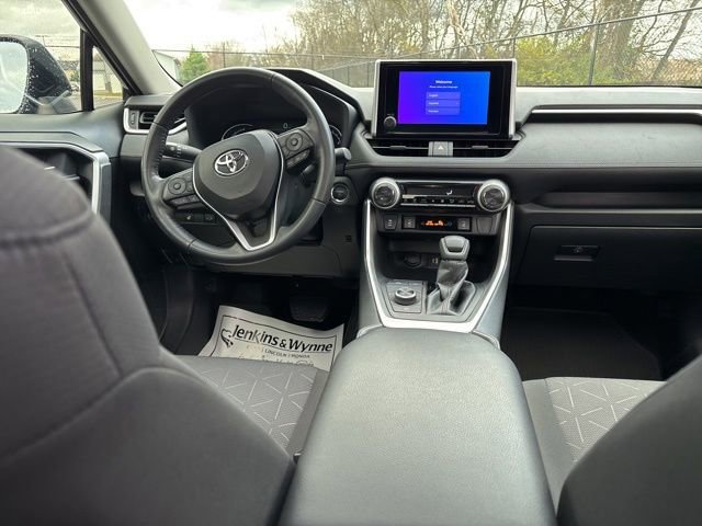 Used 2023 Toyota RAV4 XLE w/ Convenience Package image 11
