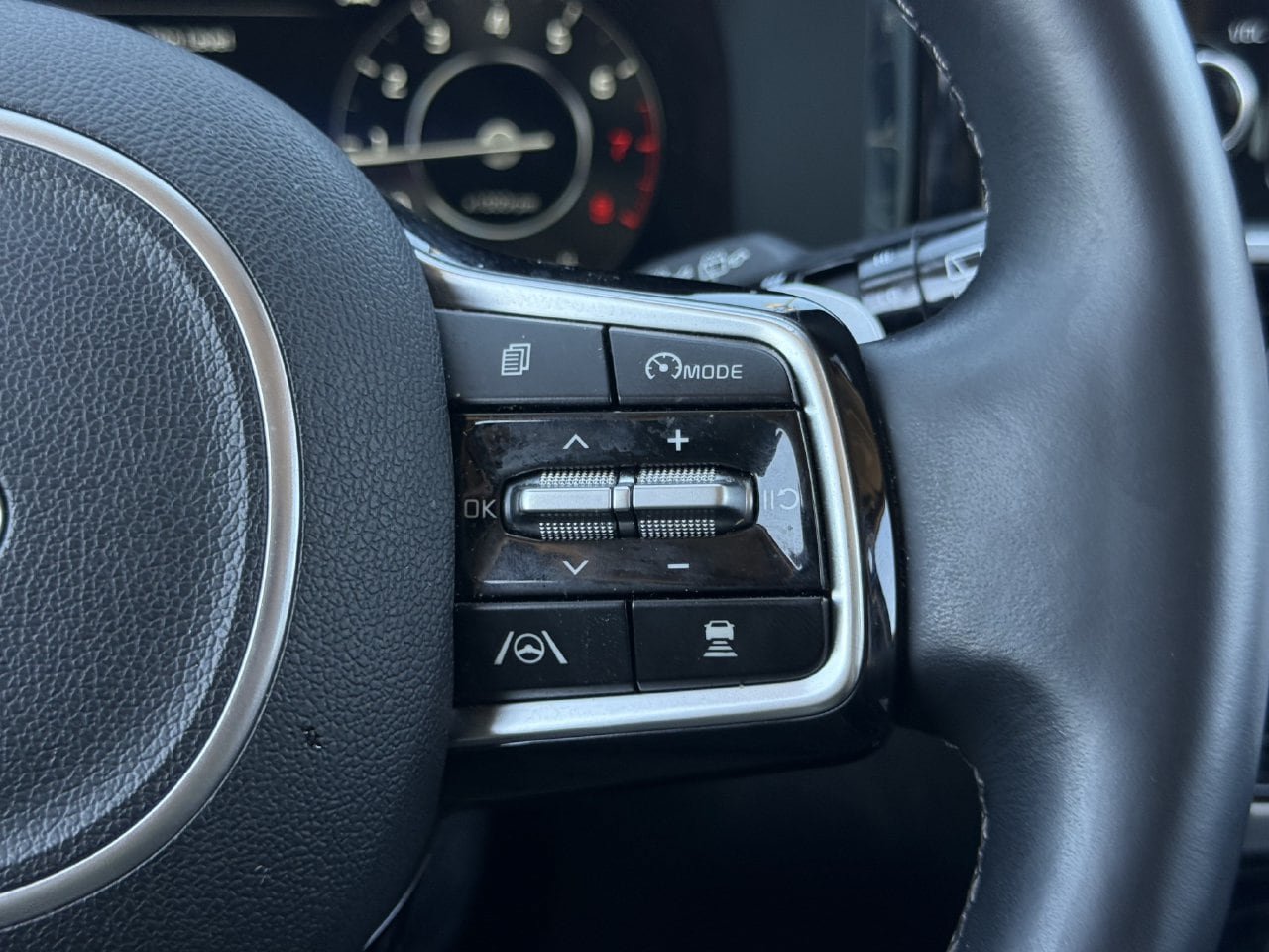 Used 2021 Kia Sorento SX FWD image 13