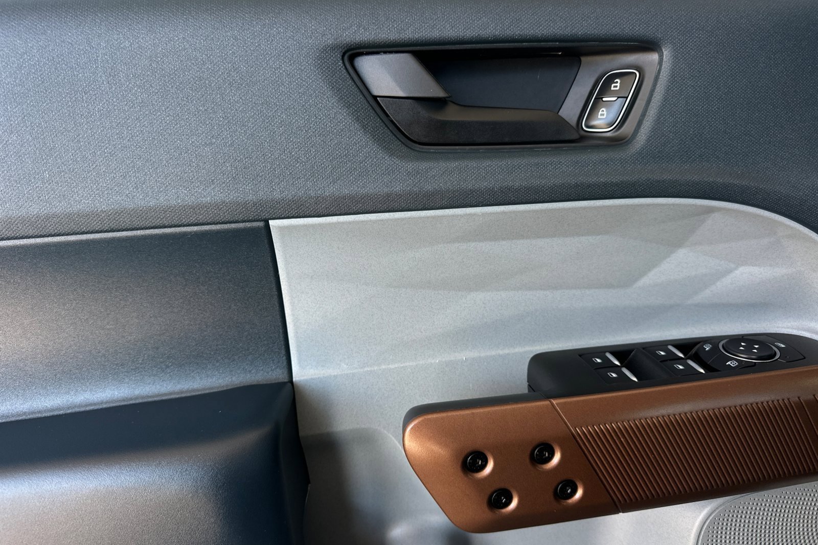 Certified 2024 Ford Maverick Lariat image 10