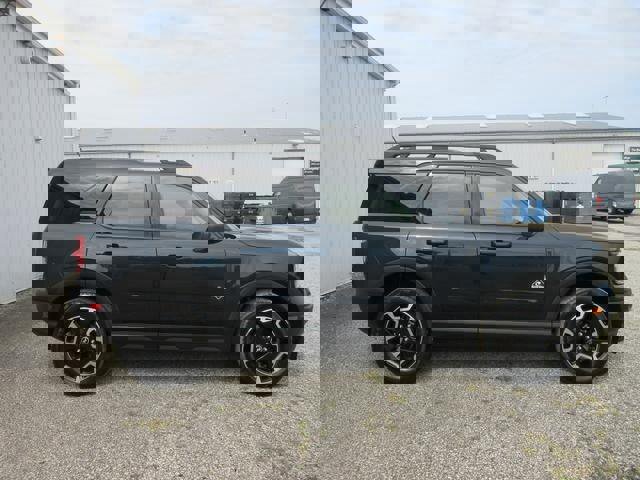 Certified 2022 Ford Bronco Sport Outer Banks image 6