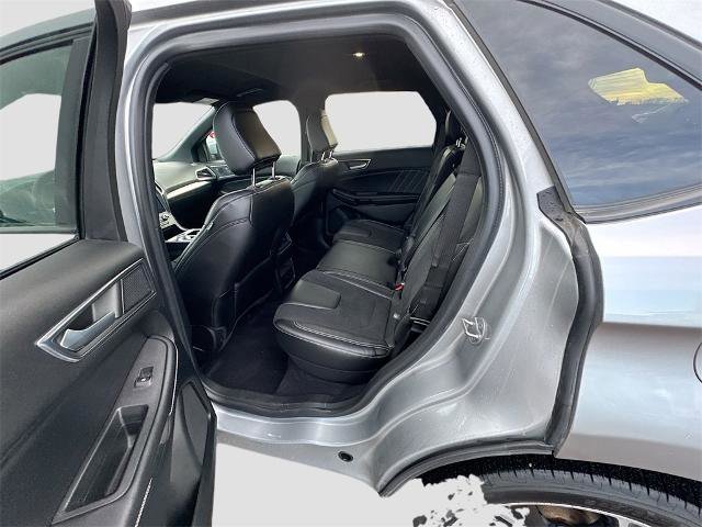 Certified 2022 Ford Edge ST image 19