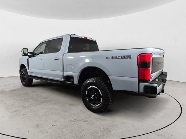 Certified 2025 Ford F350 Platinum w/ Tremor Off-Road Package AWD/4WD image 3