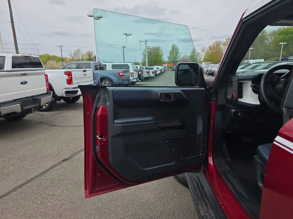 Certified 2025 Ford Bronco Heritage Edition AWD/4WD image 19